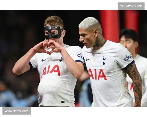 沙特球队觊觎德布劳内、卡塞米罗与理查利森：全球足坛新风潮的兴起