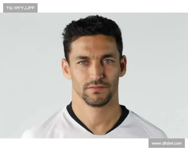 瓦伦西亚锁定未来：赫苏斯·巴斯克斯续约至，强化左后卫位置(赫苏斯纳瓦斯冈萨雷斯)