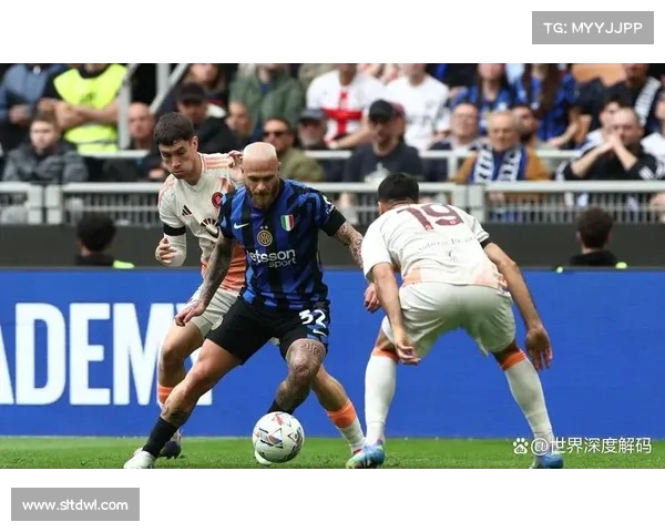 米兰中场传控精准深厚，替补球员表现抢眼