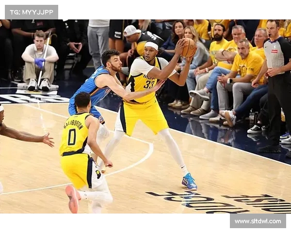 美国队攻防两端表现突出：三分球与禁区得分双管齐下(美国队篮球3v3)